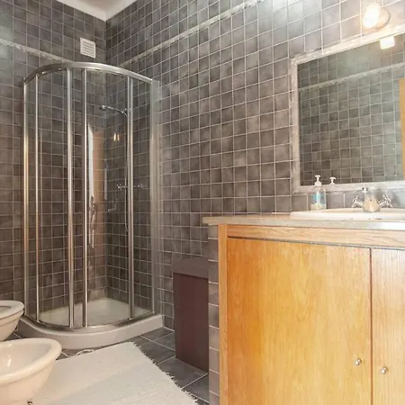 Vila Rodrigues Family House 8 *